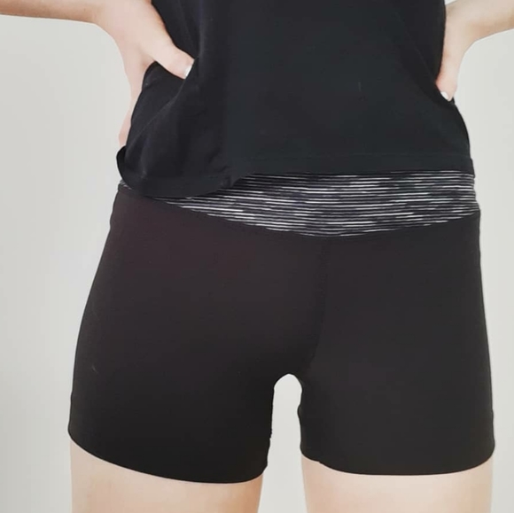 Eddie bauer work our shorts - Picture 1 of 4